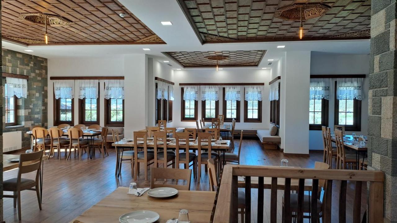 Gjestgiverier Pupa Winery & Guest House - Berat Berat