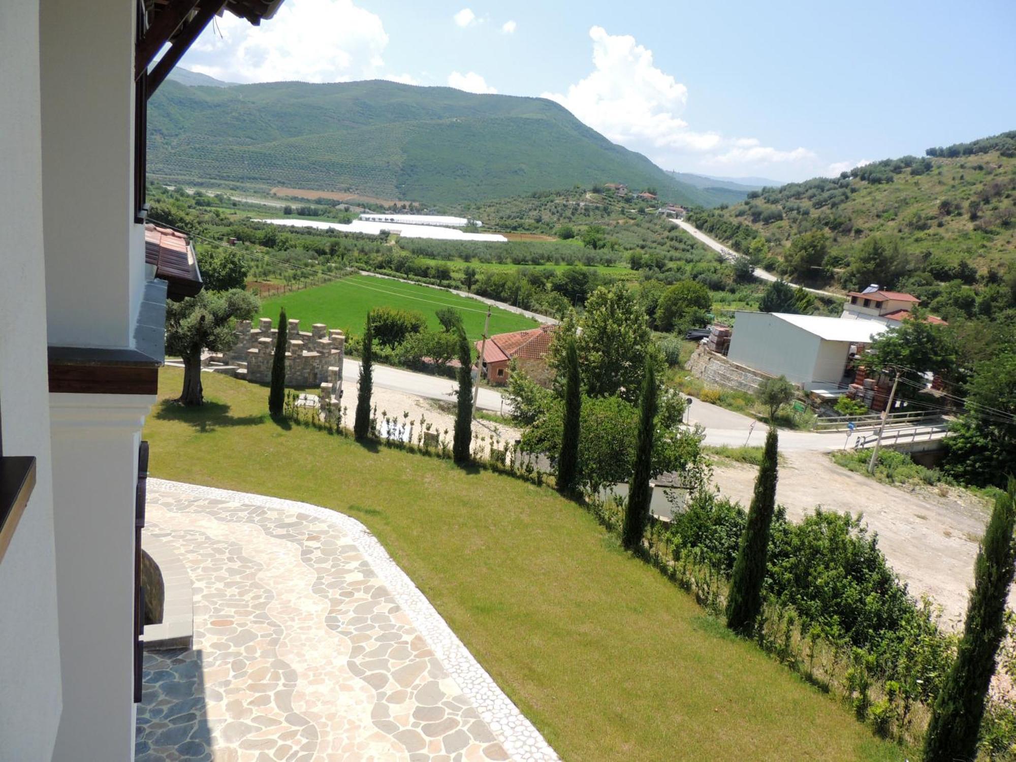 Pupa Winery & Guest House - Berat